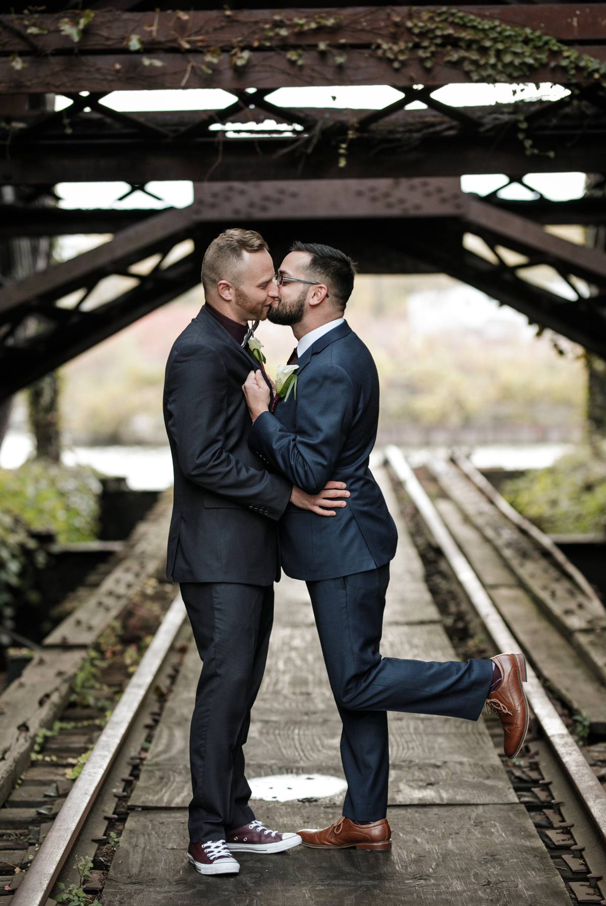 two groom kiss same sex wedding